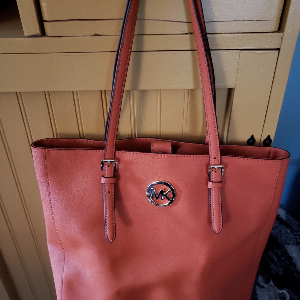 Authentic Michael Kors purse